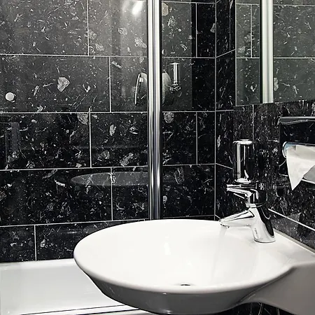 فندق Boutique 026 St. Michael كولونيا