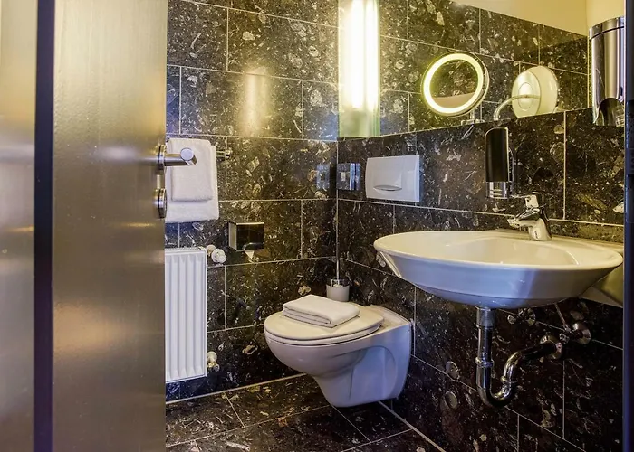 Boutique 026 St. Michael 3* Cologne