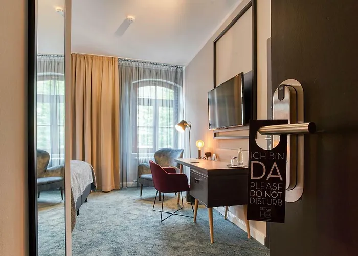 Boutique 026 St. Michael كولونيا