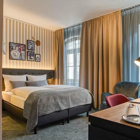Boutique 026 St. Michael 3* Cologne