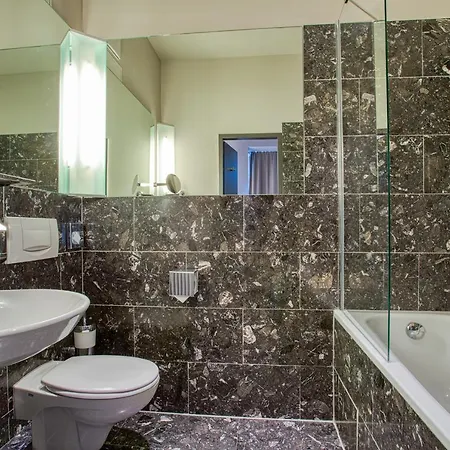 Отель Boutique 026 St. Michael 3*