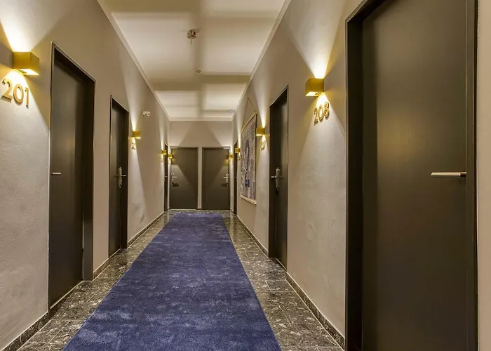 Hotel Boutique 026 St. Michael 3*