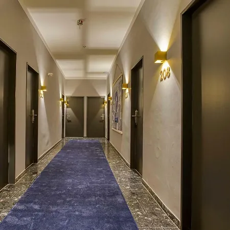 Hotel Boutique 026 St. Michael 3*